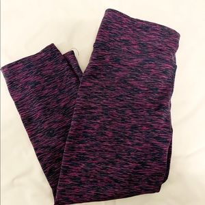 Cascade sport pink and purple Capri leggings